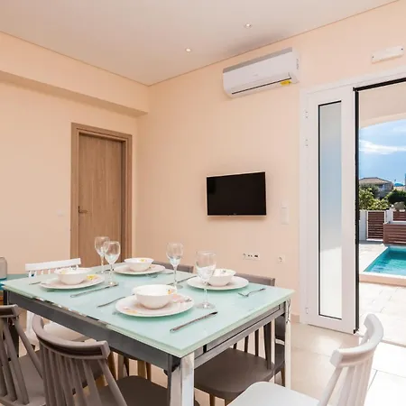 Splendid Zakynthos - 2 Bedrooms - Ocean Pool - Close To Amenities - Walking Distance To Beach * טסיליבי
