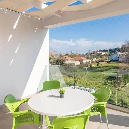 Villa Splendid Zakynthos - 2 Bedrooms - Ocean Pool - Close To Amenities - Walking Distance To Beach